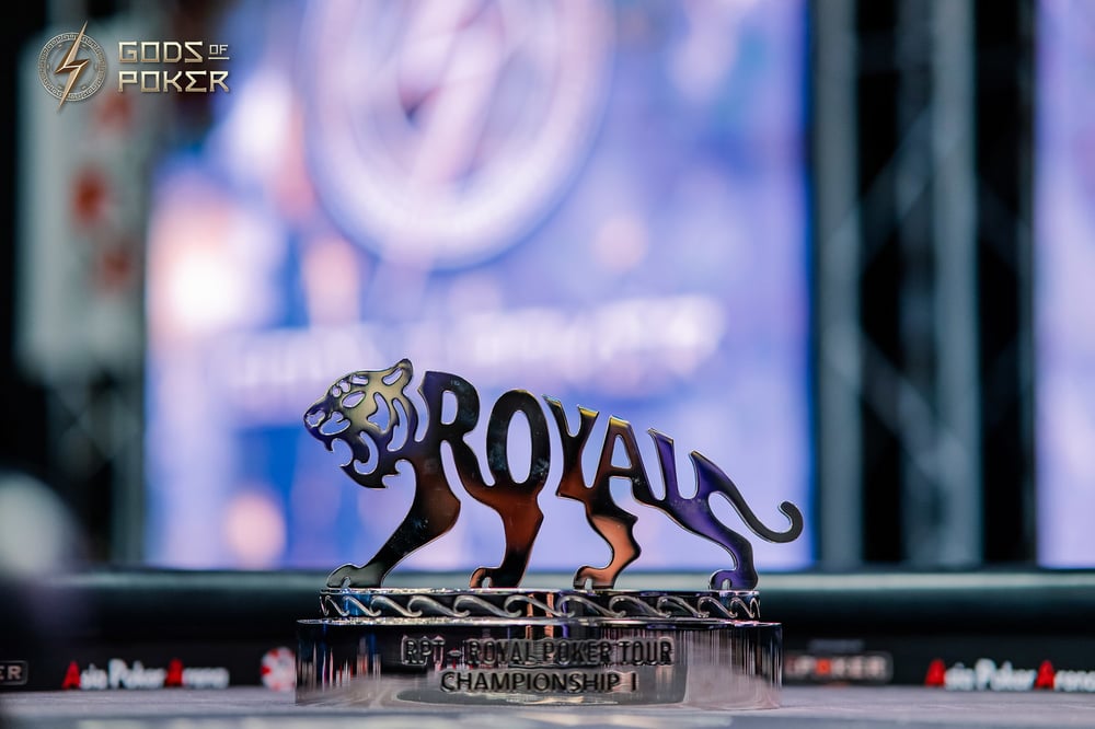 Tiger-shaped trophy with 'ROYAL' integrated into its body, sitting on a championship base.