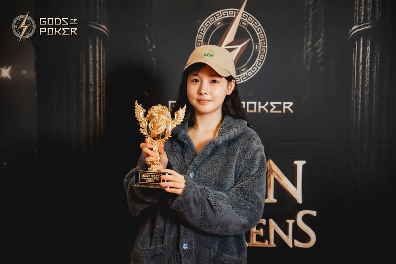 Champion - Yanqing Wang 