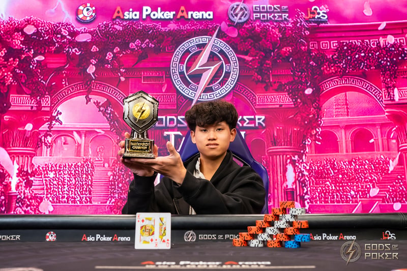 Champion - Shi Rong Wang