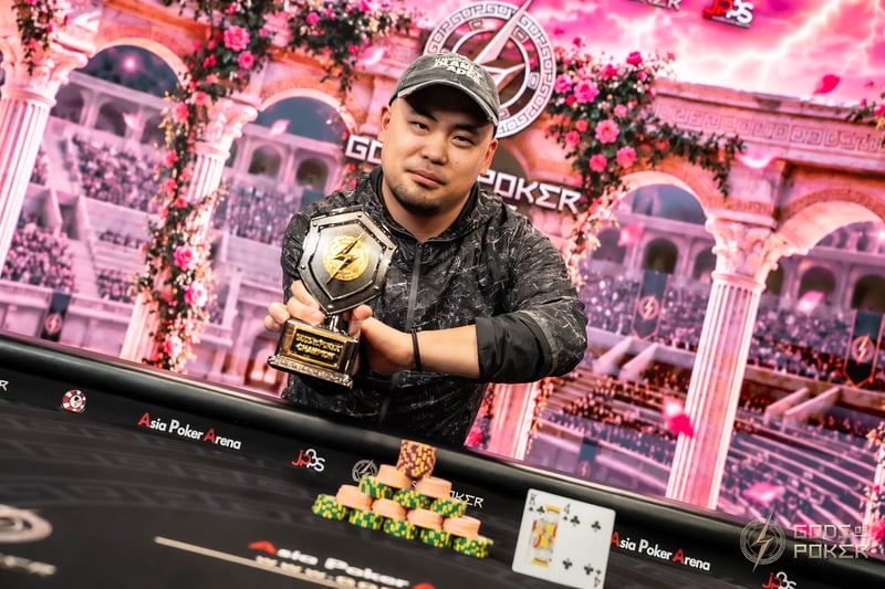 Champion - Fumito Murayama